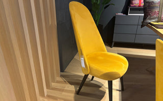 Identities Stuhl Sale