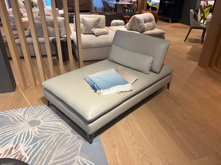 Scénario 2 Lounge Chair Sale