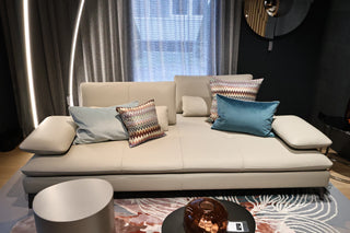 Scénario 2 Sofa Sale