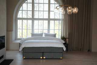 Anemoia Bett - Stocker Einrichten